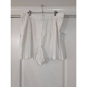 GAP High Rise Pleated linen blend shorts women's 18 white striped modest coastal